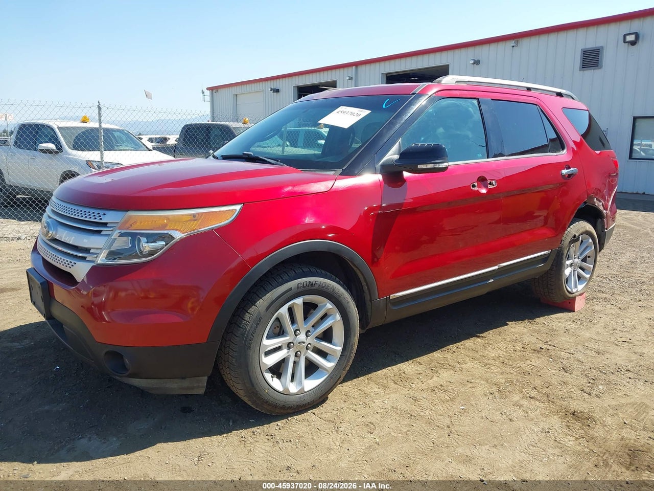 2015 FORD EXPLORER XLT · 2/11