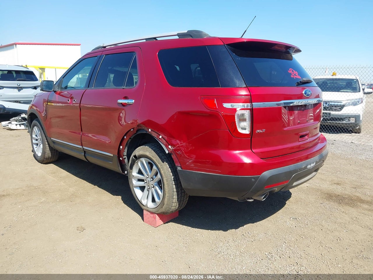 2015 FORD EXPLORER XLT · 3/11