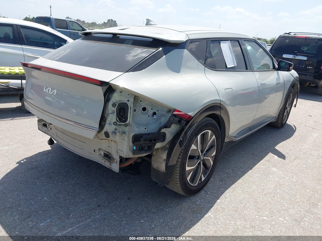 2022 KIA EV6 WIND · 4/11