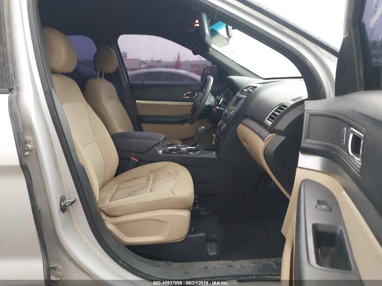 2016 FORD EXPLORER   · 5/11