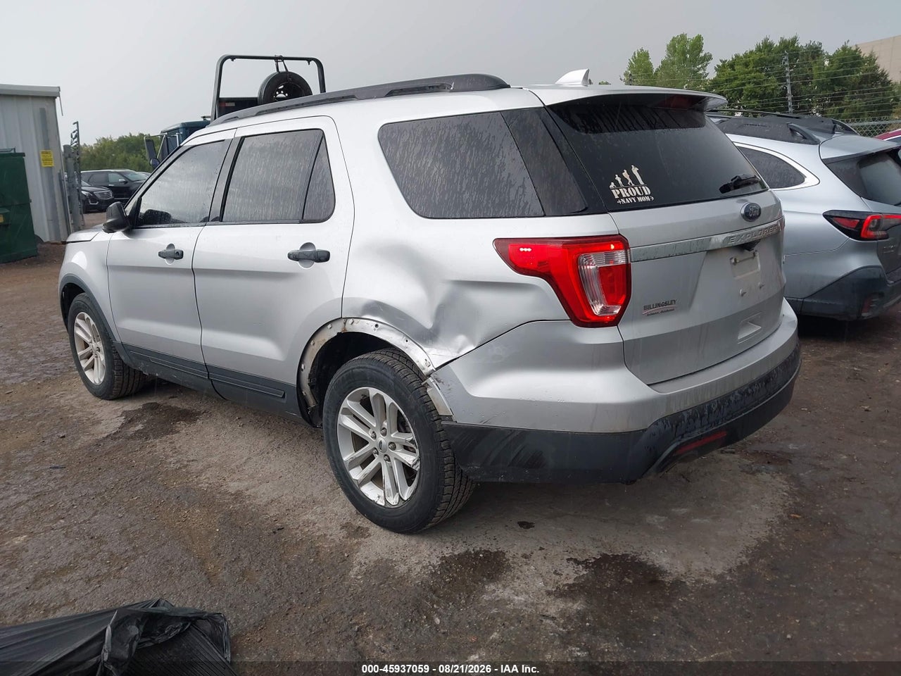 2016 FORD EXPLORER   · 3/11