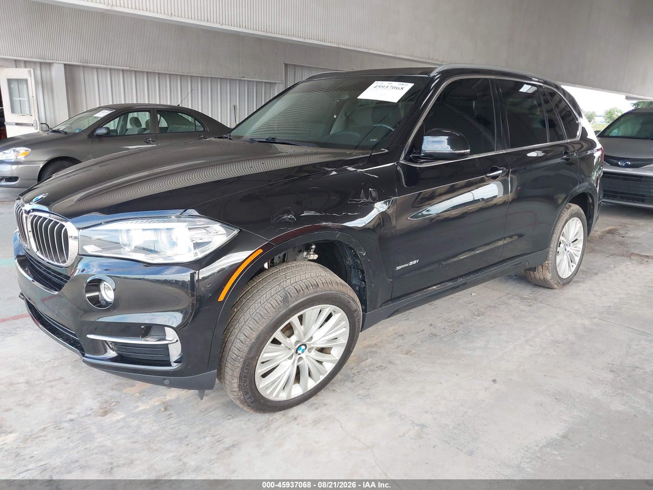2016 BMW X5 SDRIVE35I · 2/11