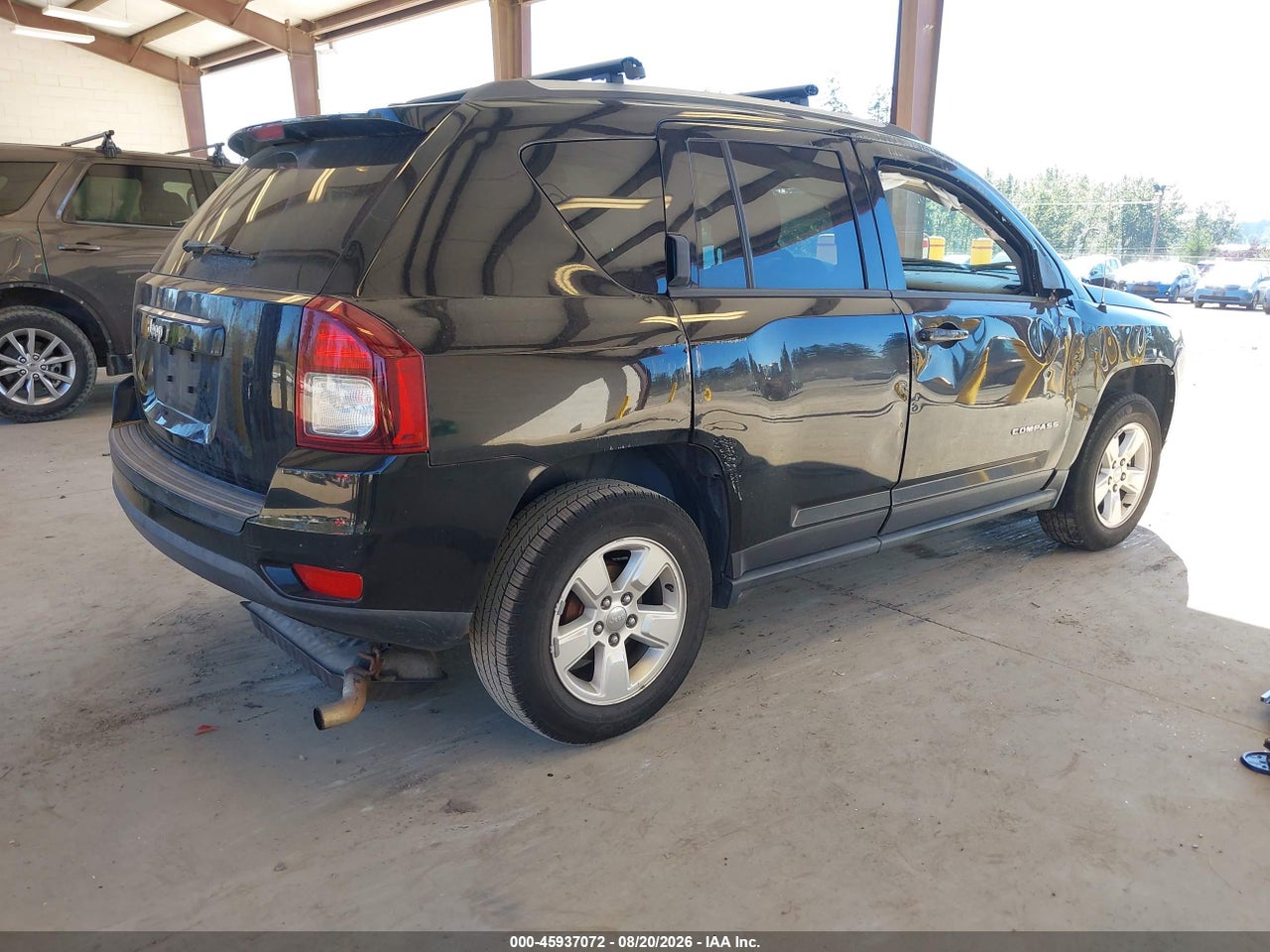 2016 JEEP COMPASS SPORT · 4/10
