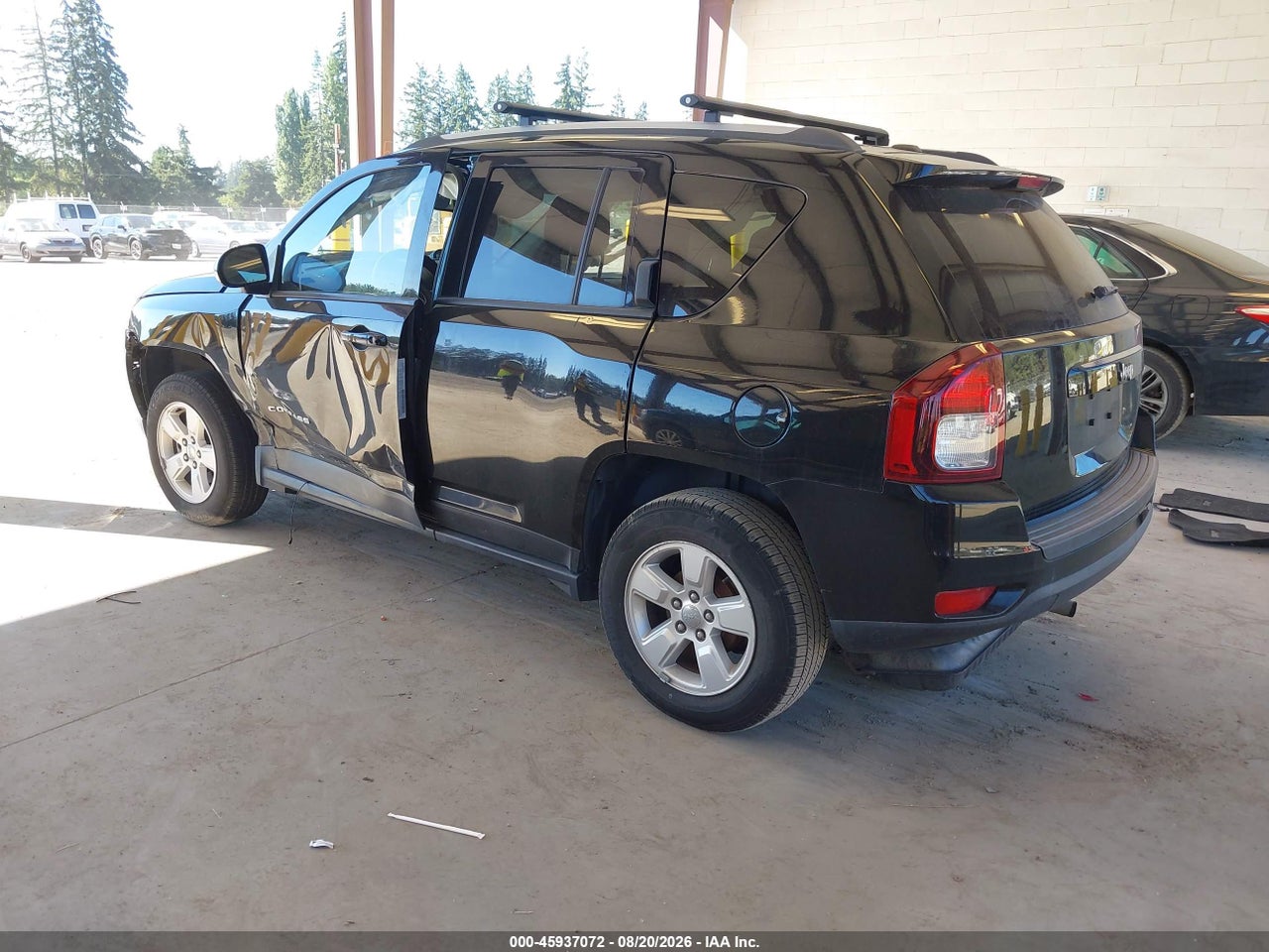 2016 JEEP COMPASS SPORT · 3/10