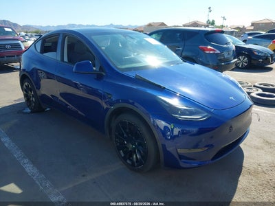 7SAYGDED9RF****** · 2024 TESLA MODEL Y LONG RANGE SINGLE MOTOR REAR-WHEEL DRIVE/RWD