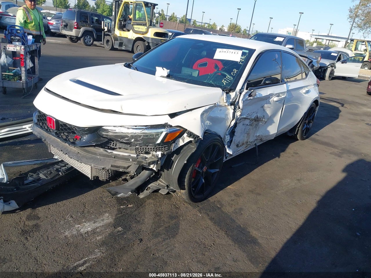 2024 HONDA CIVIC TYPE R   · 2/11
