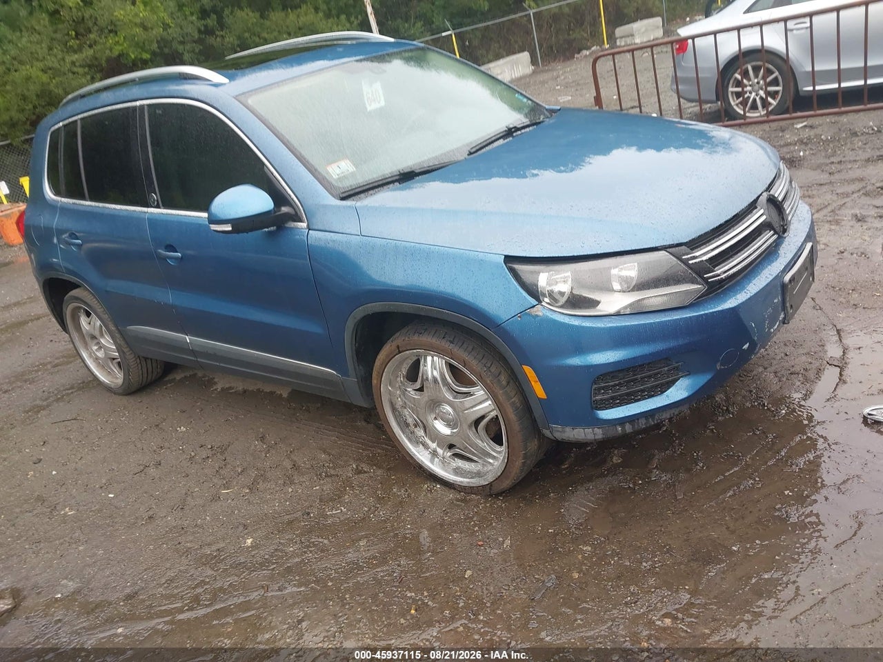 WVGSV7AX0HW****** · 2017 VOLKSWAGEN TIGUAN 2.0T WOLFSBURG EDITION