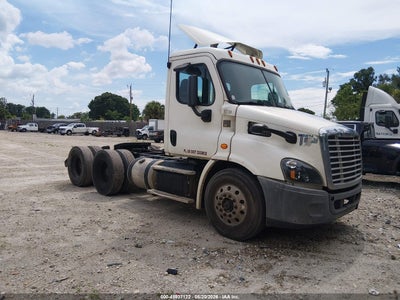 2016 FREIGHTLINER CASCADIA 113
