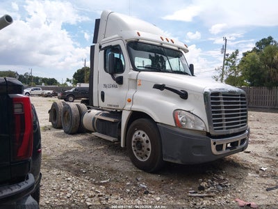 2015 FREIGHTLINER CASCADIA 125