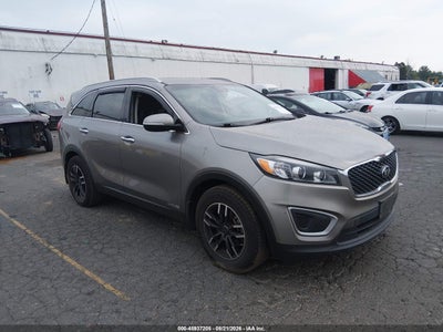 5XYPGDA56JG****** · 2018 KIA SORENTO 3.3L LX