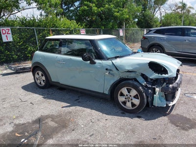 WMWXP5C58J2****** · 2018 MINI HARDTOP COOPER/OXFORD EDITION