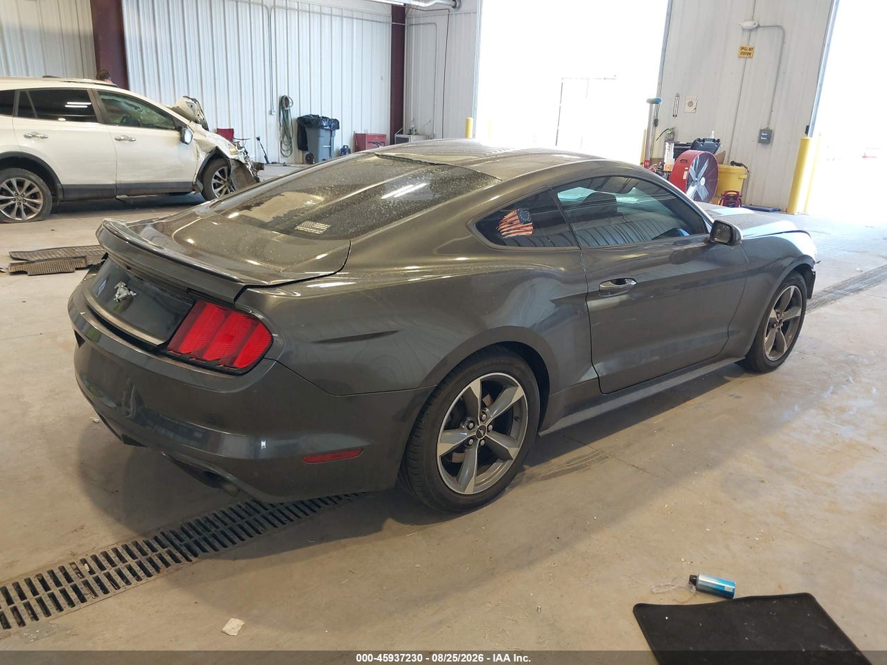 2016 FORD MUSTANG ECOBOOST · 4/11