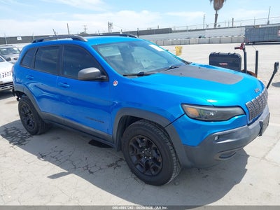 1C4PJMBX6KD****** · 2019 JEEP CHEROKEE TRAILHAWK 4X4