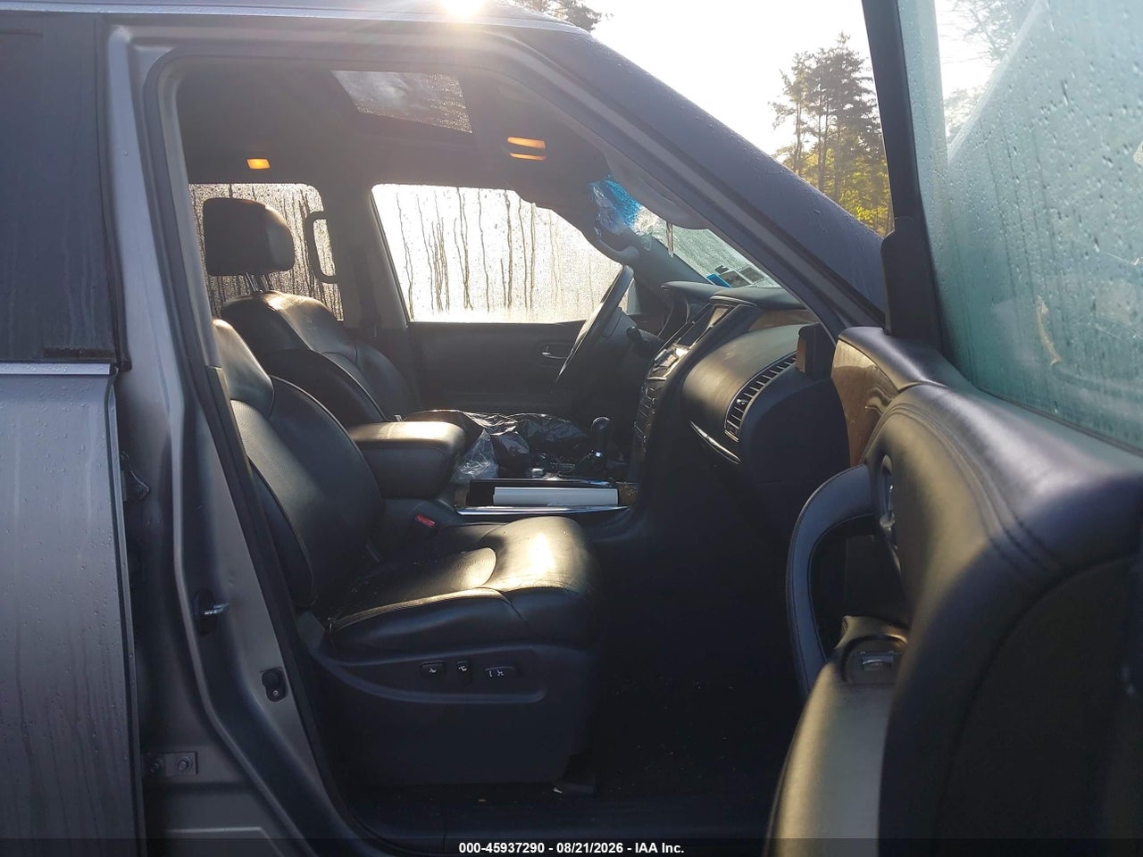 2014 INFINITI QX80 · 5/11