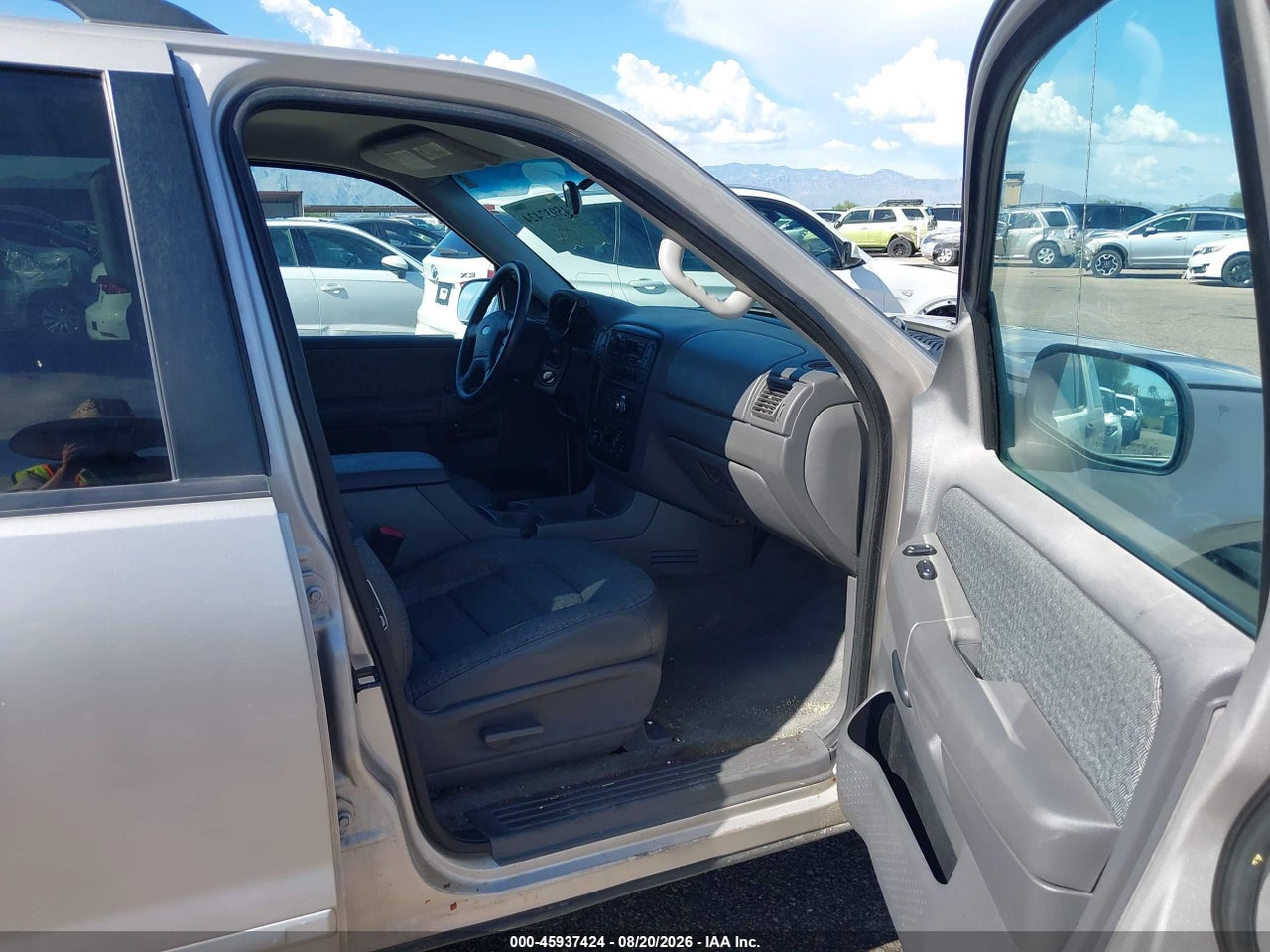 2002 FORD EXPLORER XLS · 5/11