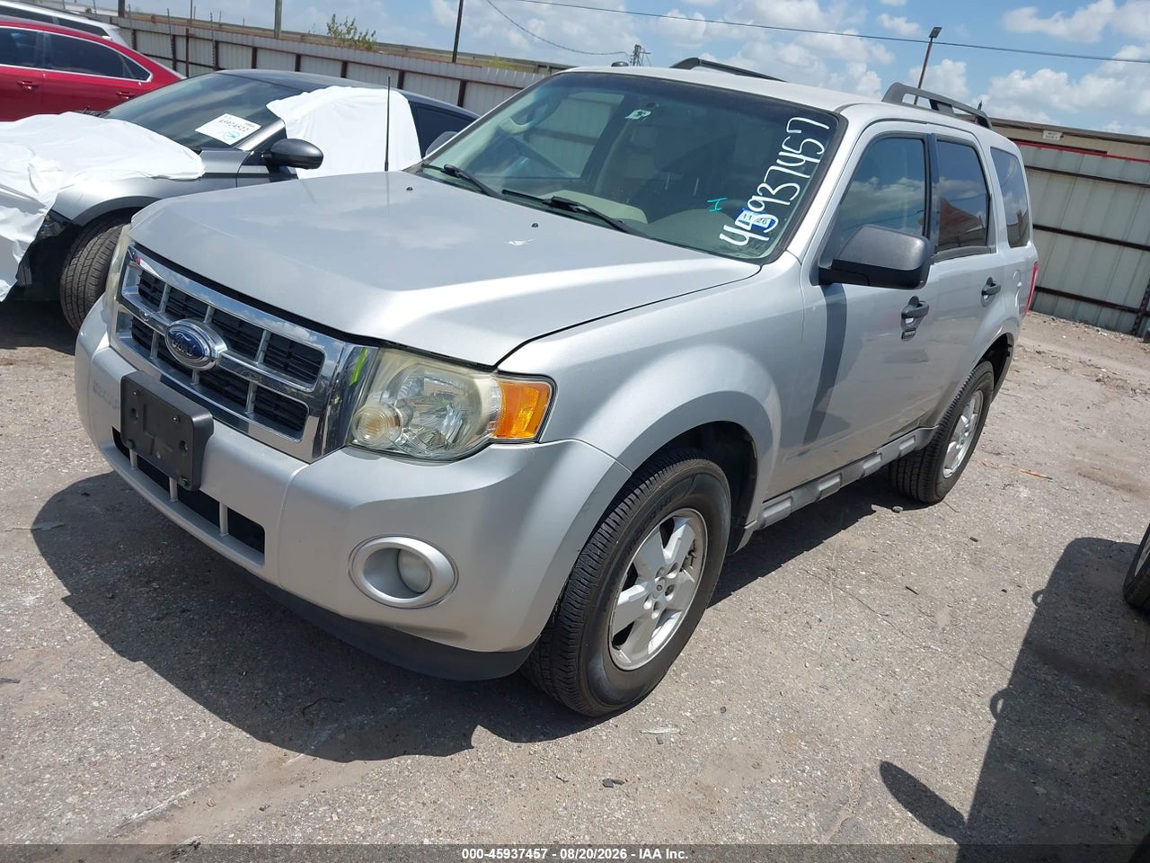 2009 FORD ESCAPE XLT · 2/11