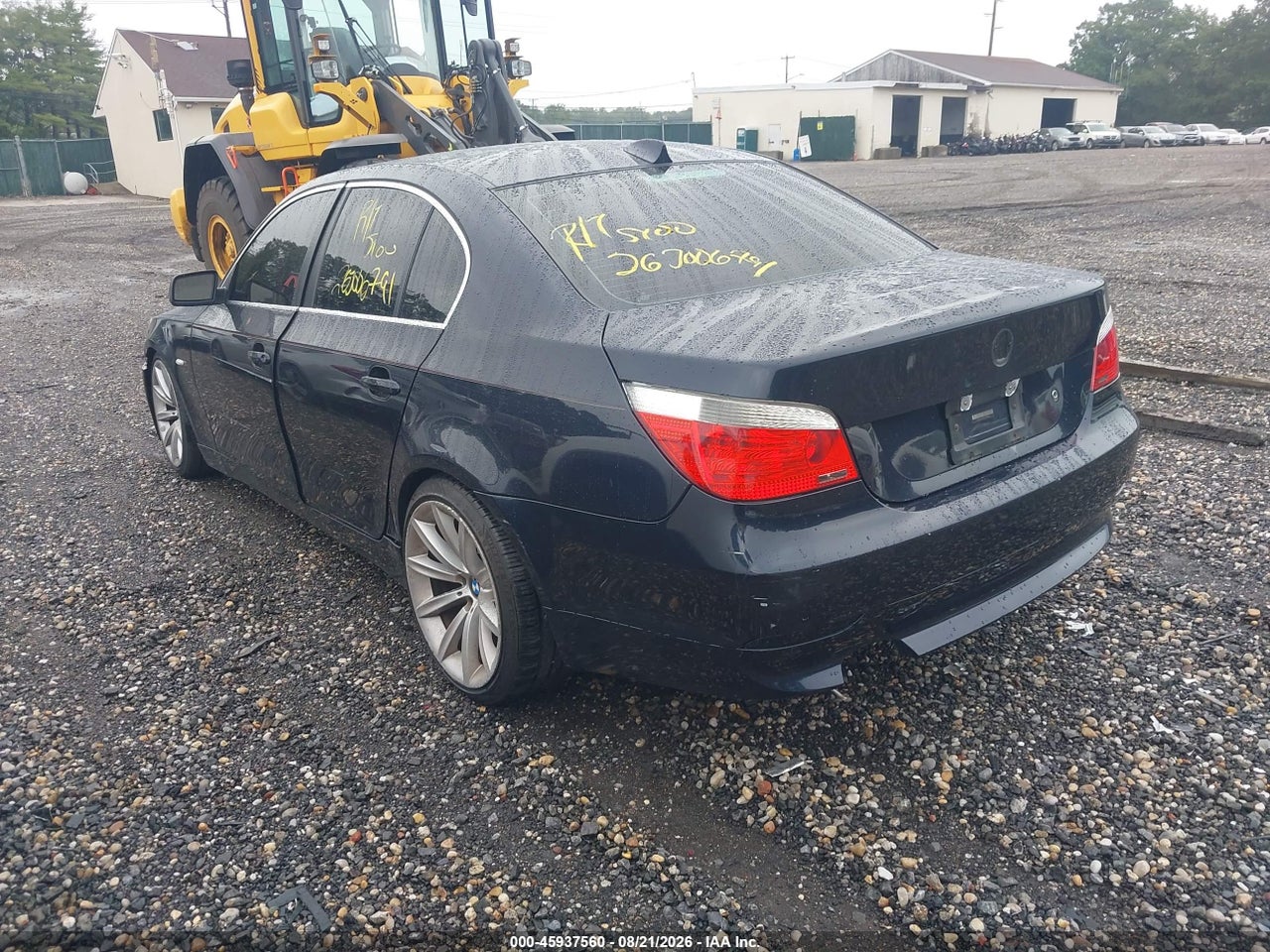 2007 BMW 525XI · 3/10