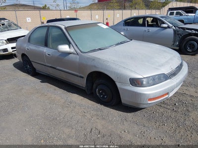 1HGCD5631TA****** · 1996 HONDA ACCORD LX/EX