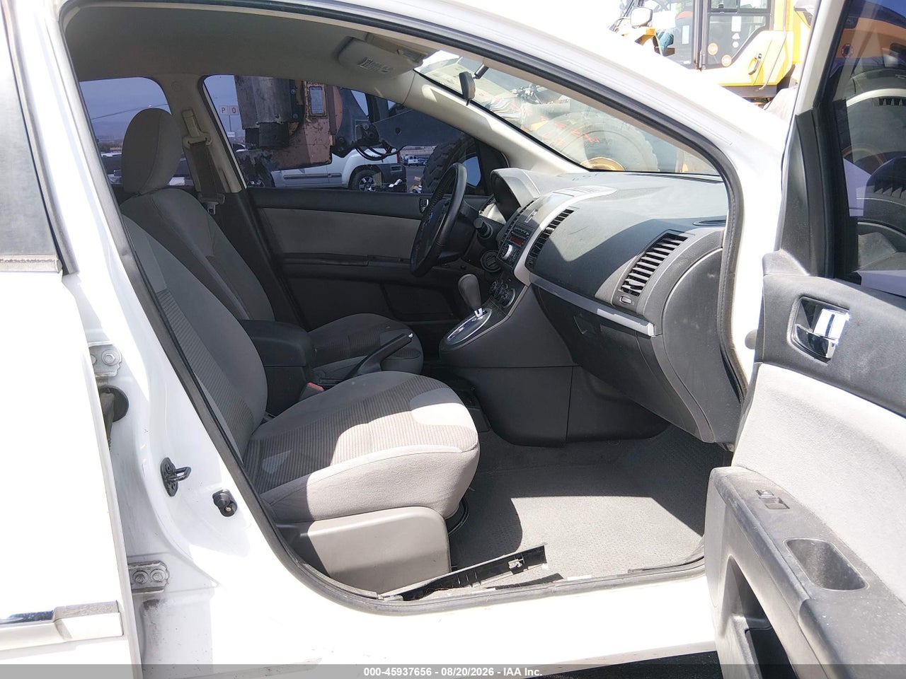 2012 NISSAN SENTRA 2.0 S · 5/11