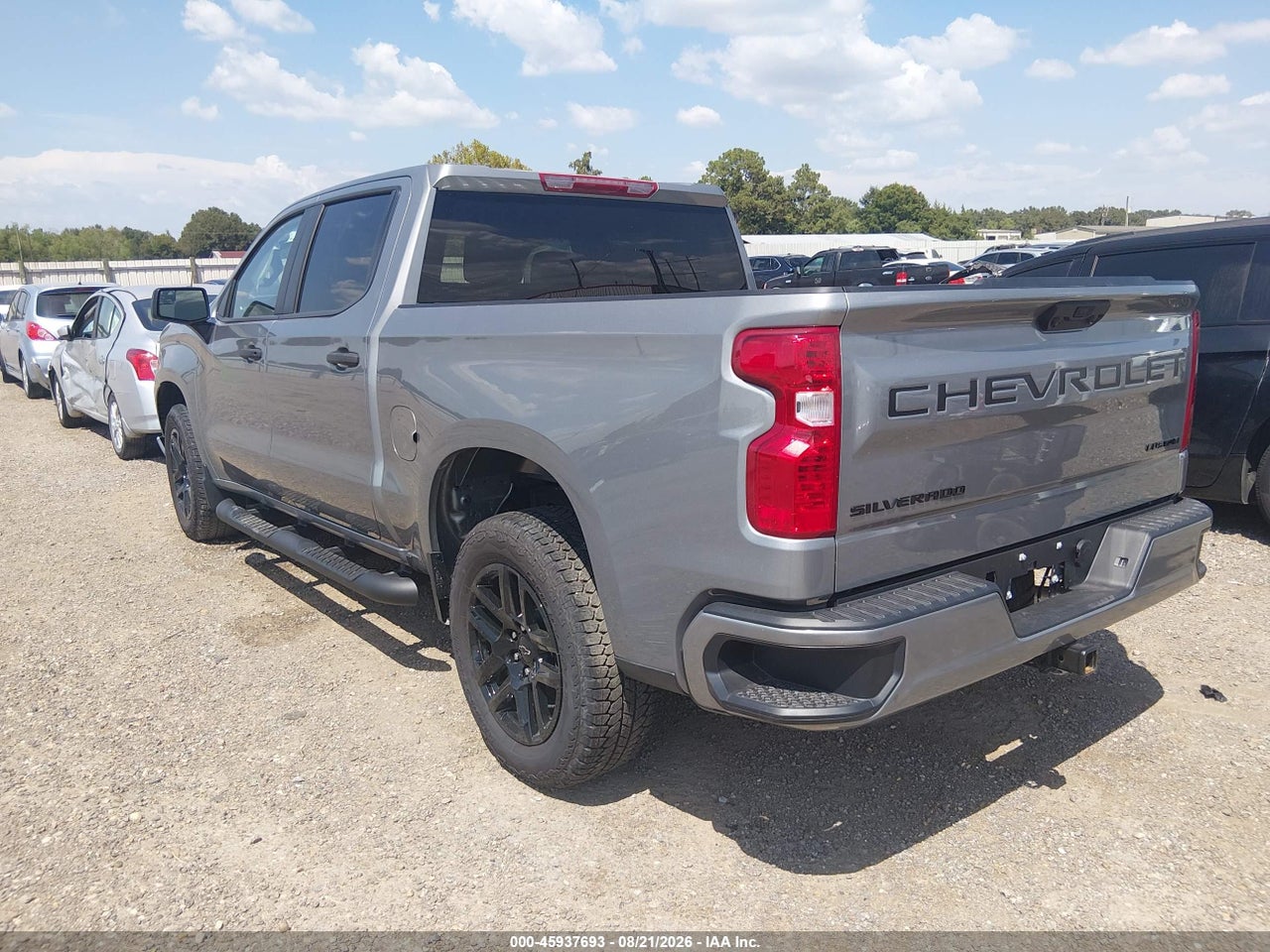 2026 CHEVROLET SILVERADO 1500 2WD  SHORT BED CUSTOM · 3/11