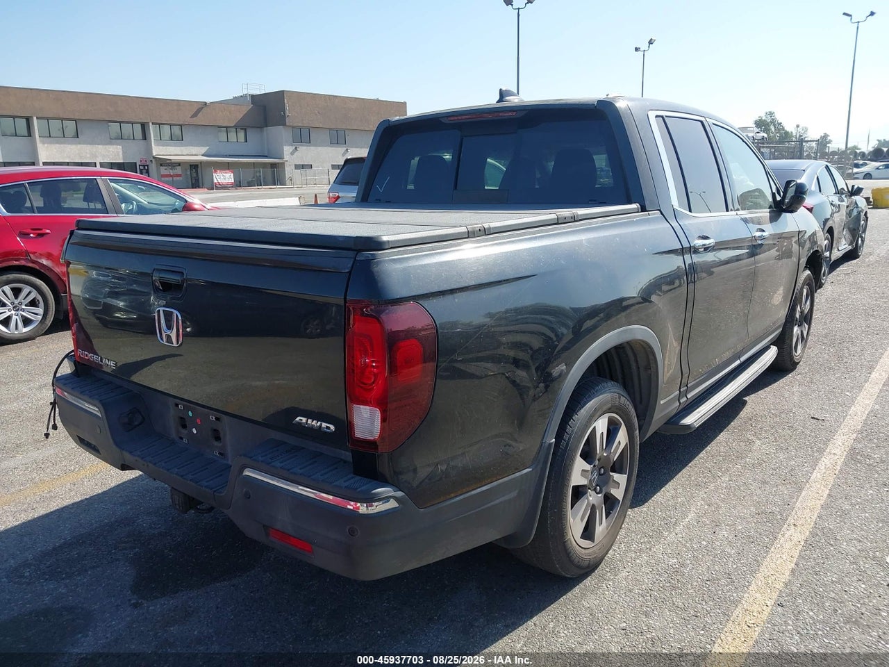 2017 HONDA RIDGELINE RTL-E · 4/10