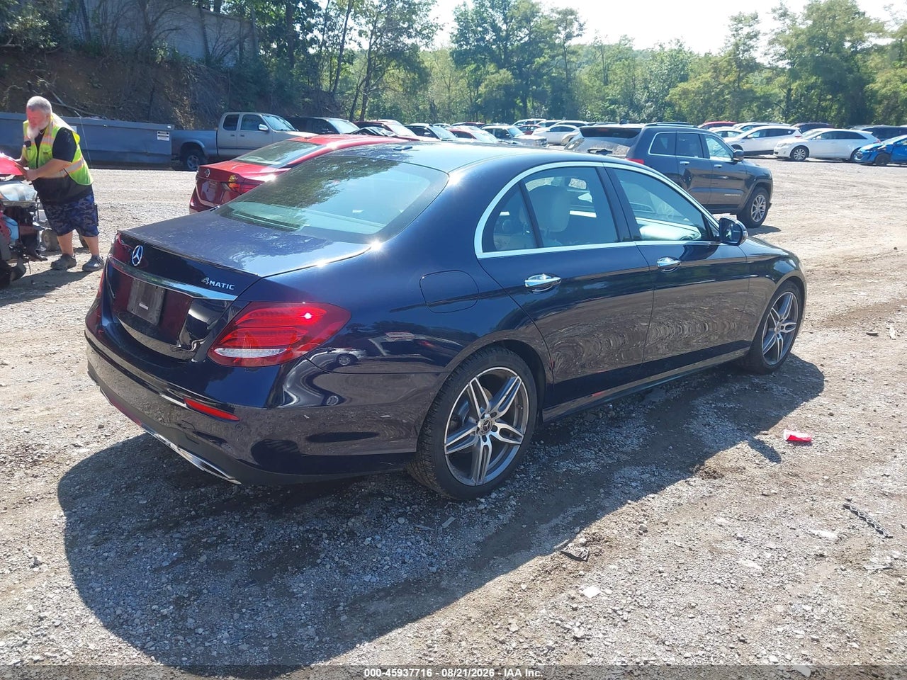 2017 MERCEDES-BENZ E 300 4MATIC · 4/11