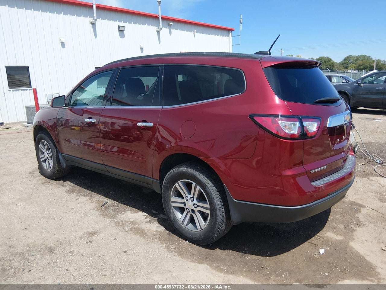 2017 CHEVROLET TRAVERSE 2LT · 3/11
