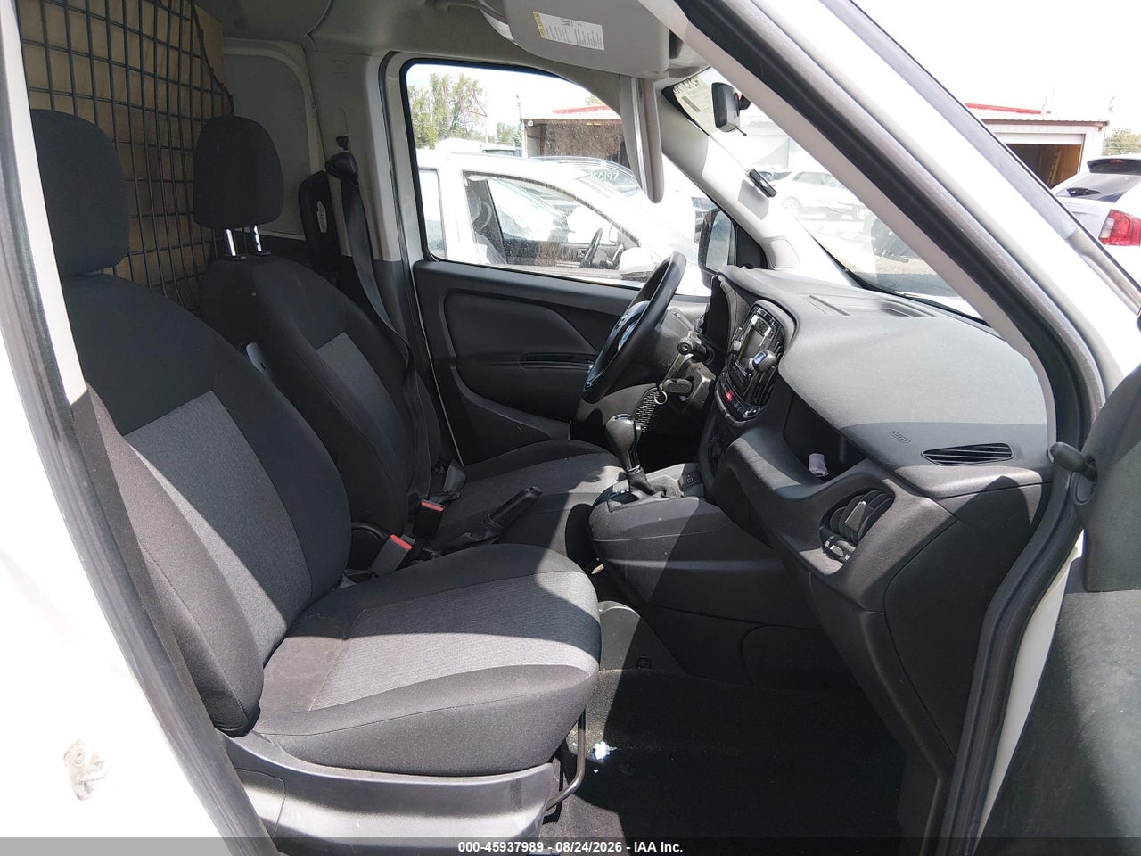 2022 RAM PROMASTER CITY CARGO VAN · 5/11