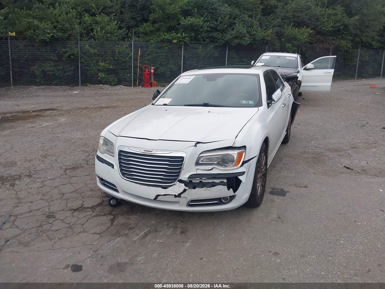2011 CHRYSLER 300C AWD · 6/11