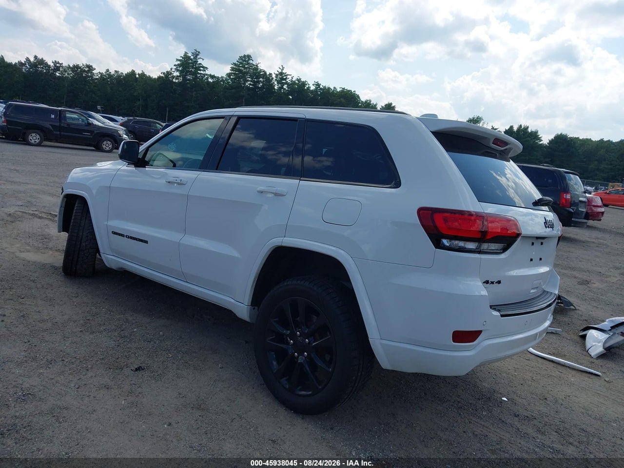 2017 JEEP GRAND CHEROKEE ALTITUDE · 3/11