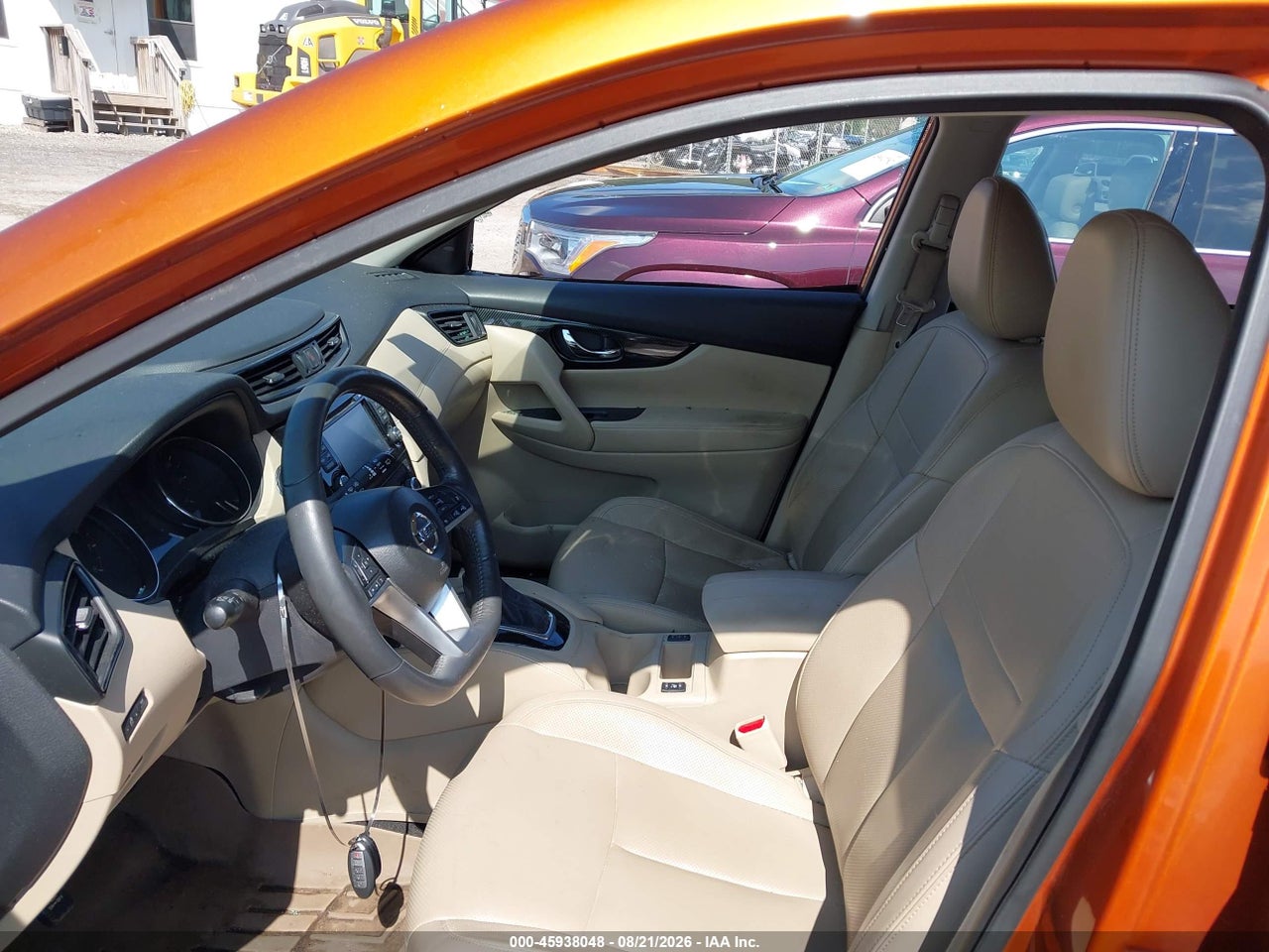 2017 NISSAN ROGUE SL · 5/11