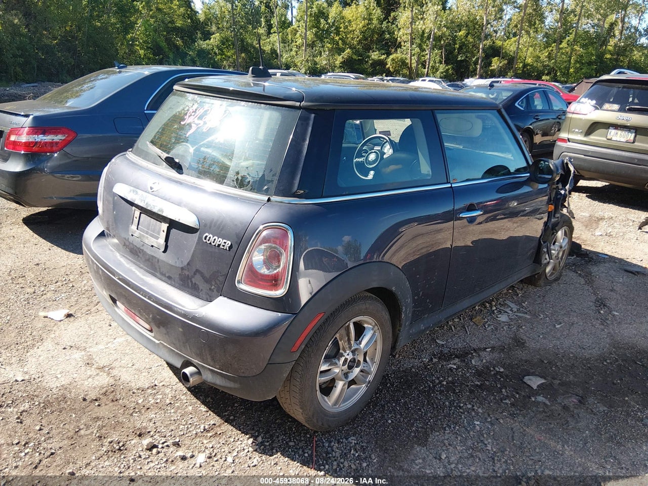 2012 MINI COOPER · 4/11