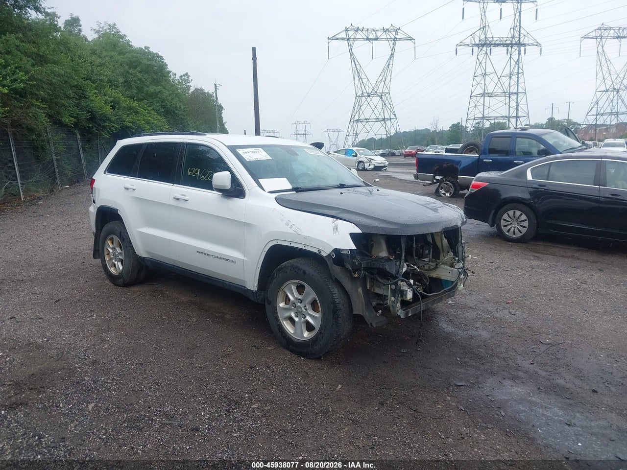 1C4RJFAGXFC****** · 2015 JEEP GRAND CHEROKEE LAREDO