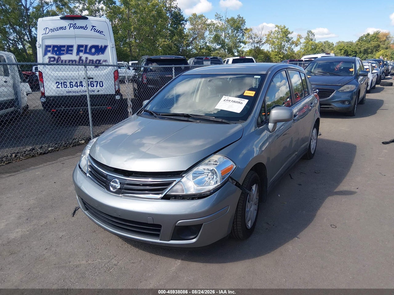 2011 NISSAN VERSA 1.8S · 2/11