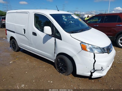 2015 NISSAN NV200 SV
