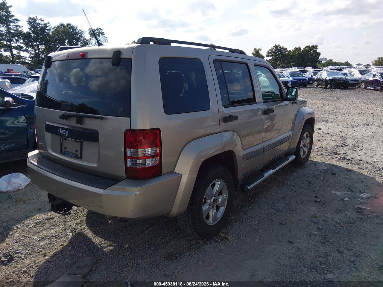 2011 JEEP LIBERTY SPORT · 4/11