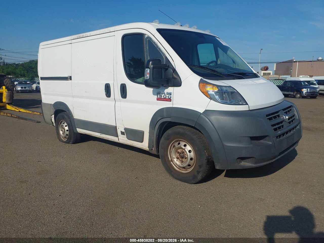 3C6TRVNG9HE****** · 2017 RAM PROMASTER 1500 LOW ROOF 118 WB