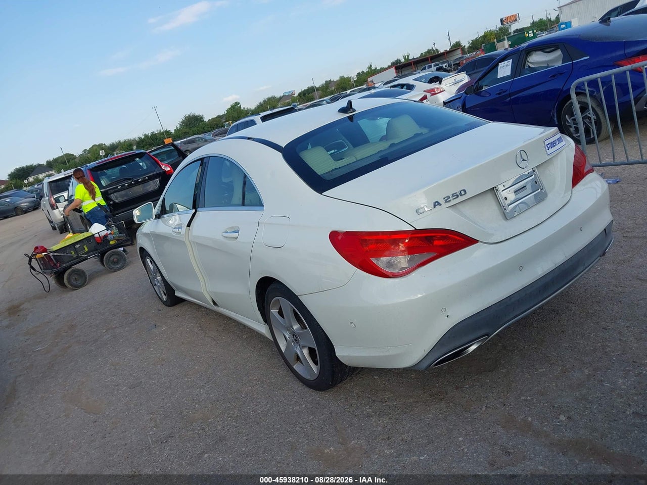 2018 MERCEDES-BENZ CLA 250   · 3/11