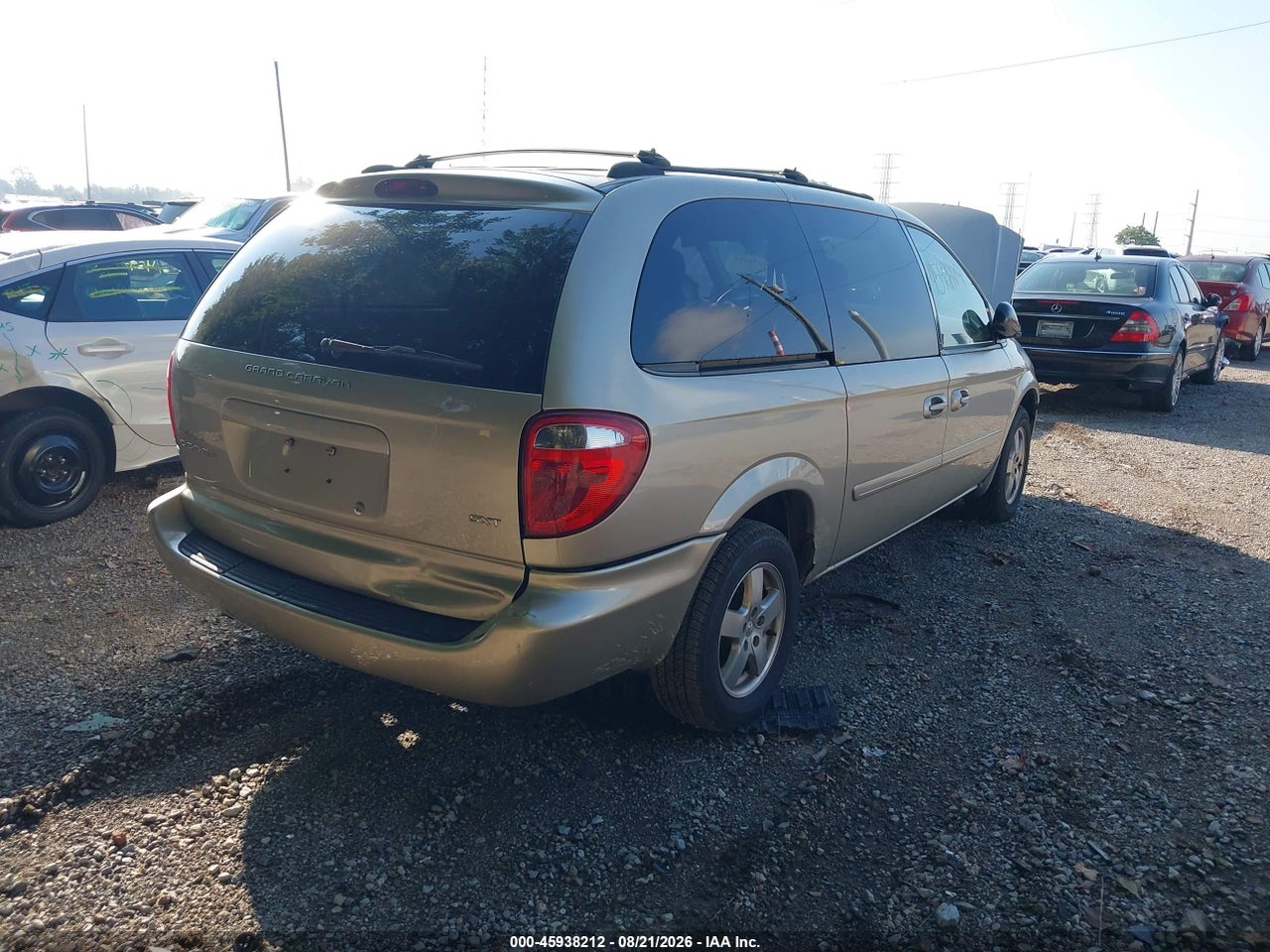 2005 DODGE GRAND CARAVAN SXT · 6/11