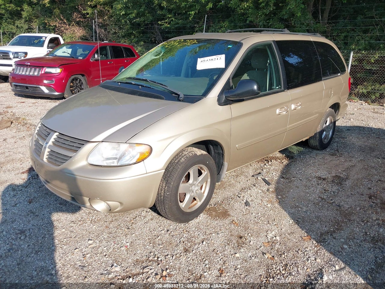 2005 DODGE GRAND CARAVAN SXT · 2/11