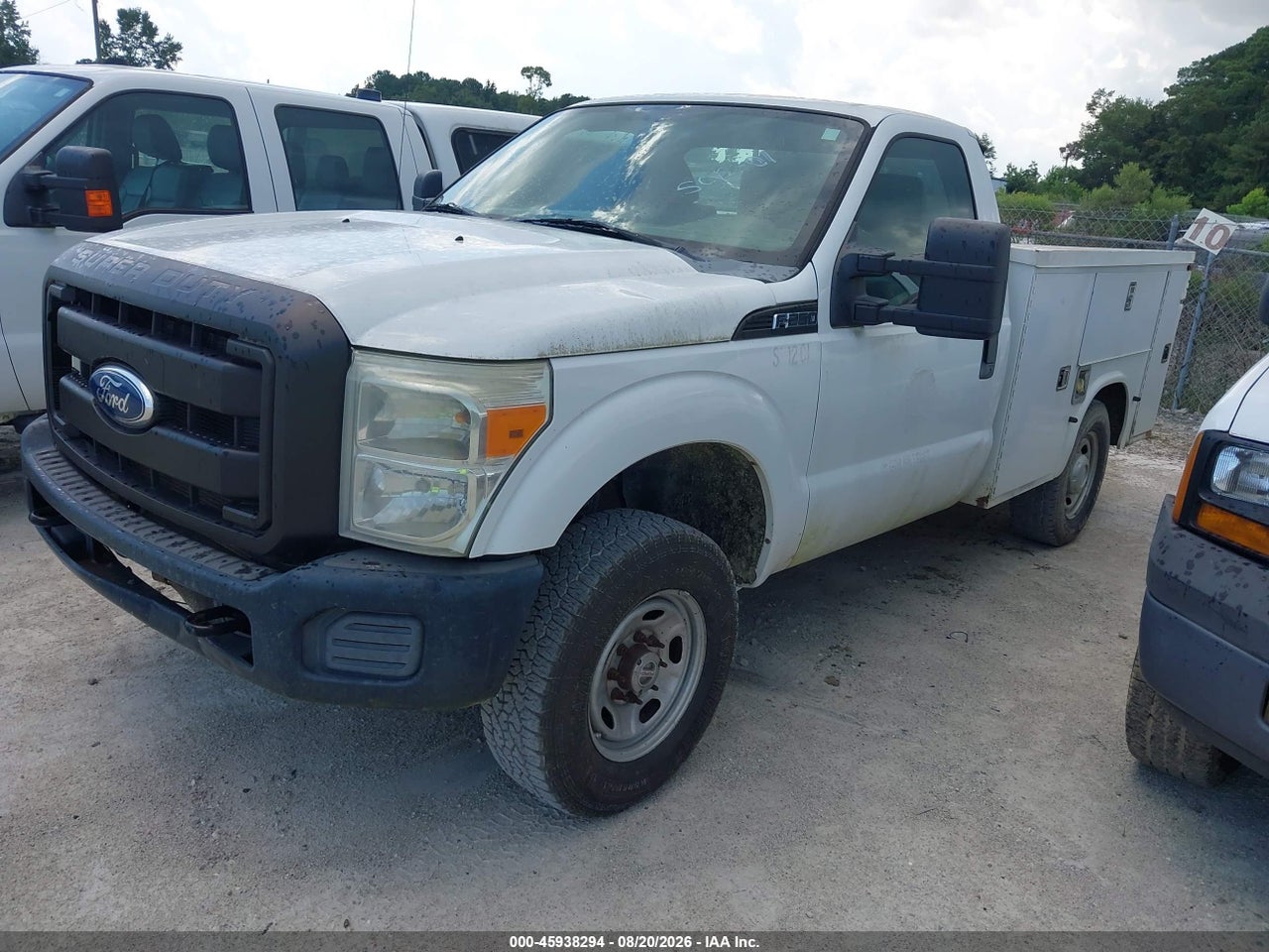2012 FORD F-250 XL · 2/11