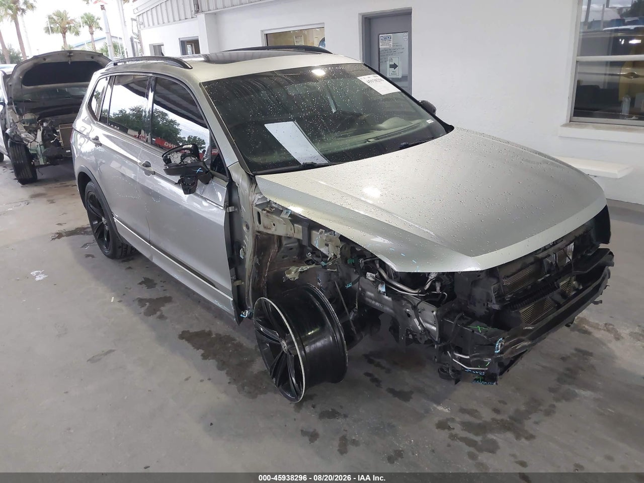 3VV3B7AX1KM****** · 2019 VOLKSWAGEN TIGUAN 2.0T SE/2.0T SEL/2.0T SEL R-LINE/2.0T SEL R-LINE BLACK