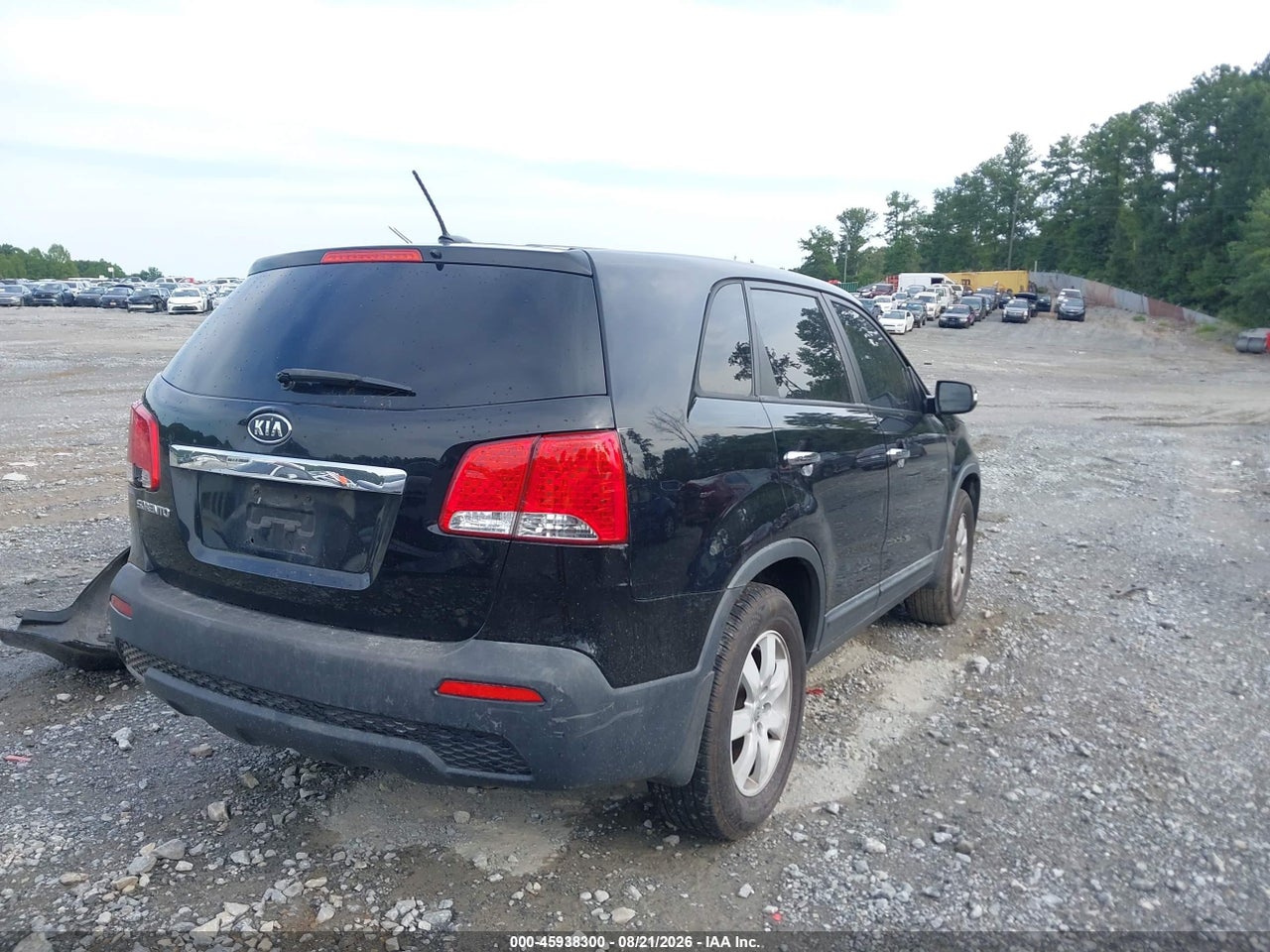 2013 KIA SORENTO LX · 4/11