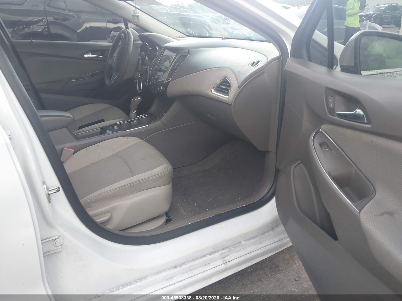2018 CHEVROLET CRUZE LT AUTO · 5/11