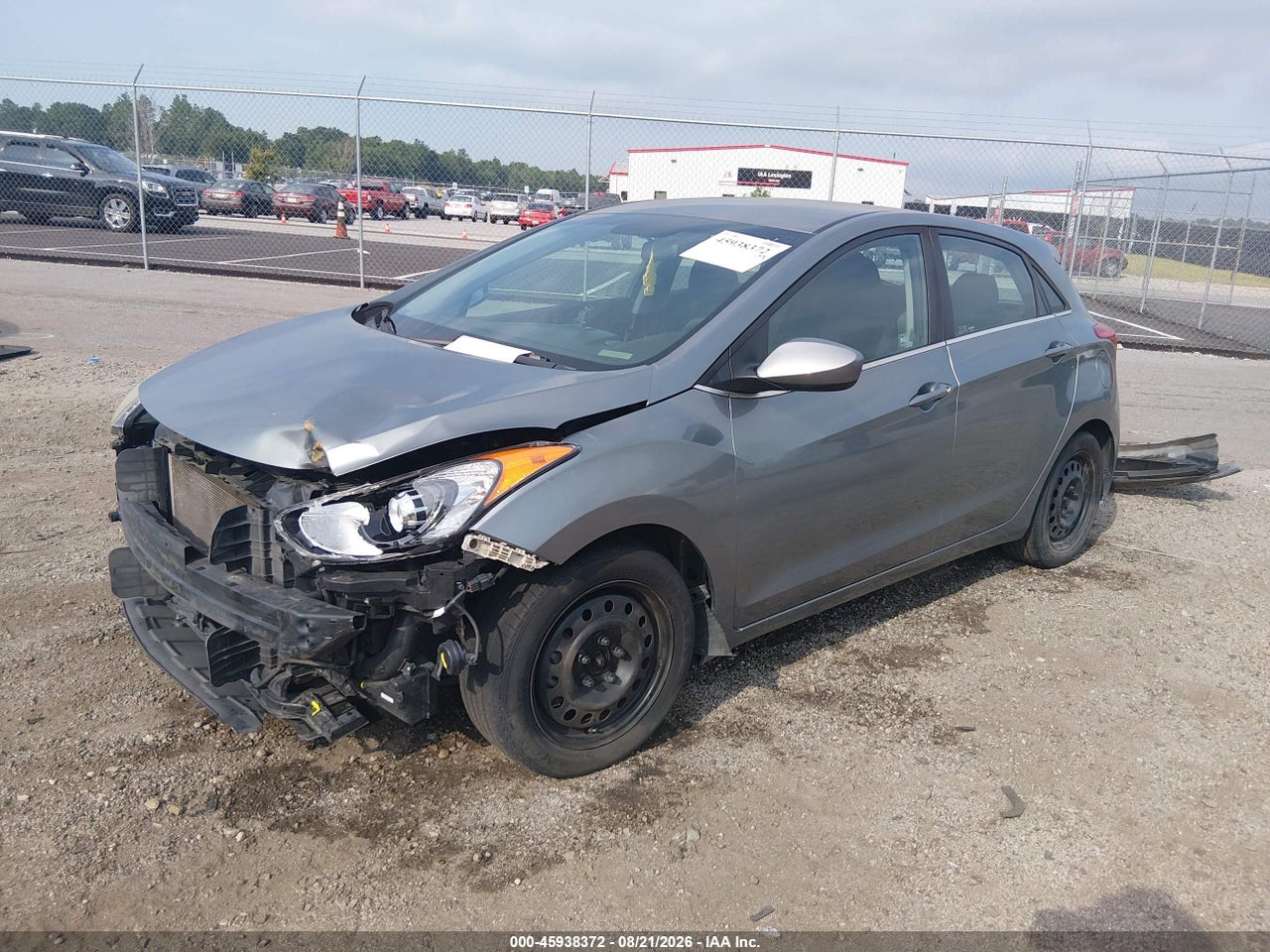 2017 HYUNDAI ELANTRA GT · 2/11