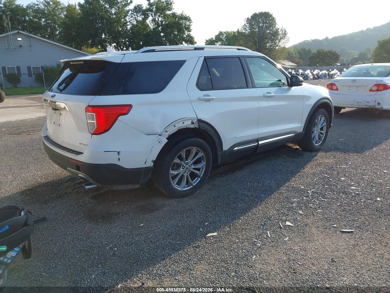 2021 FORD EXPLORER LIMITED · 4/11