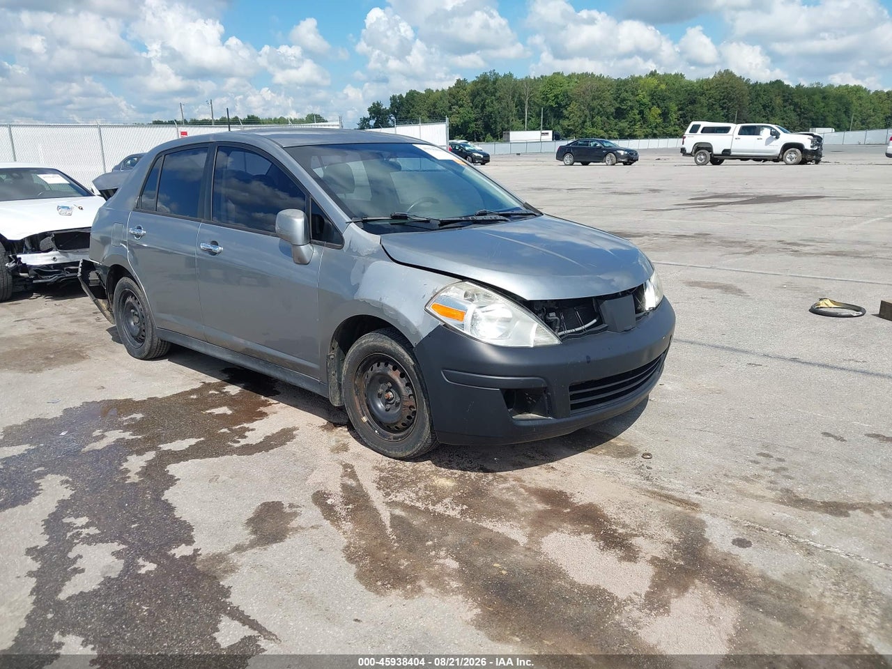 3N1BC11E79L****** · 2009 NISSAN VERSA 1.8S