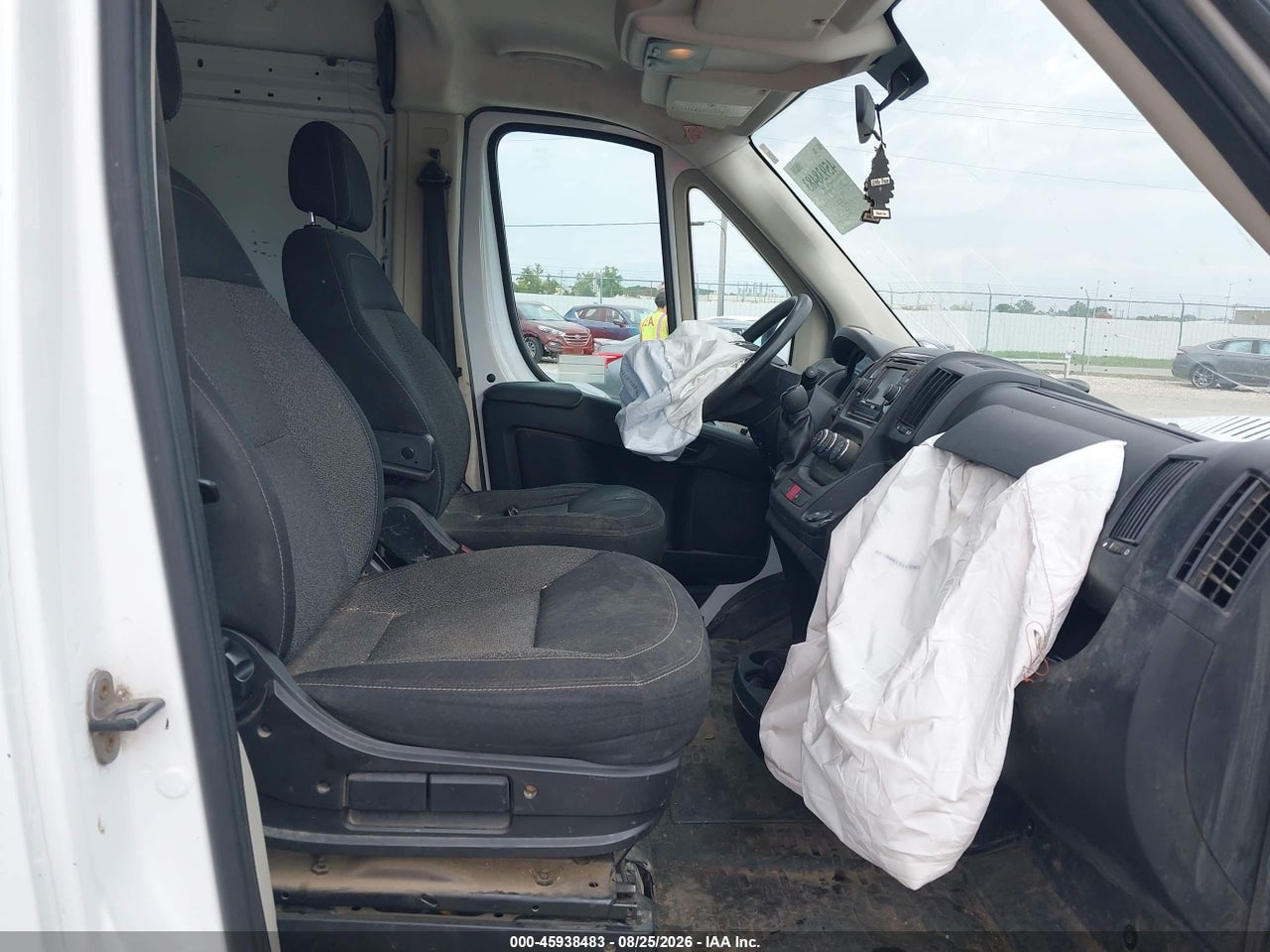 2014 RAM PROMASTER 2500 HIGH ROOF · 5/11
