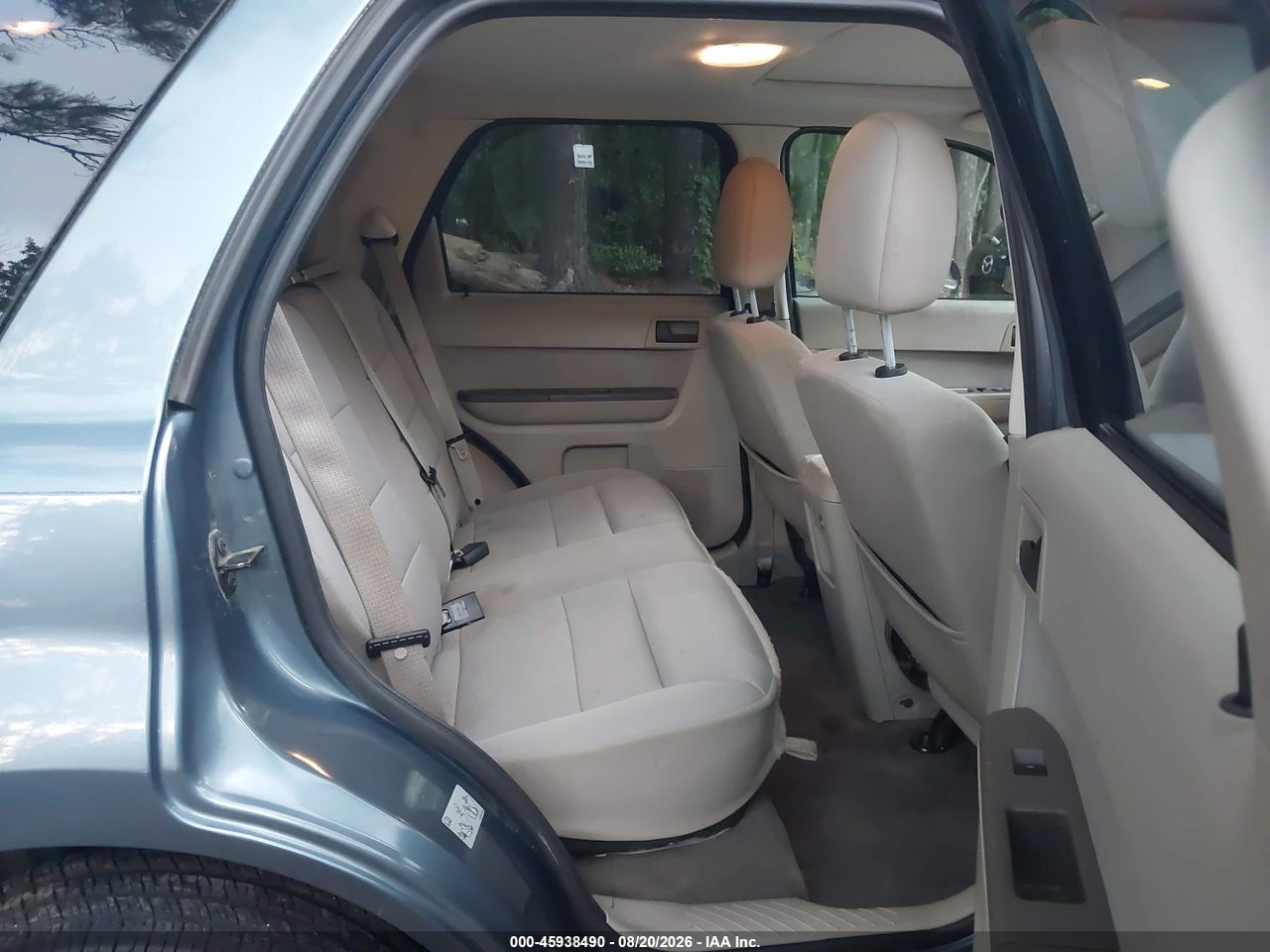 1FMCU0D74CK****** · 2012 FORD ESCAPE XLT · 8/11