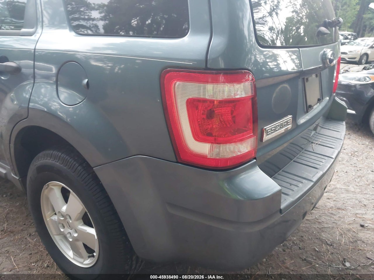 1FMCU0D74CK****** · 2012 FORD ESCAPE XLT · 6/11